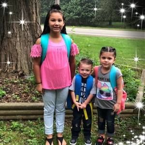 Meet your Posher, Crystal